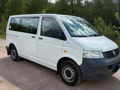 Używany VW Transporter 2004 Biały Van