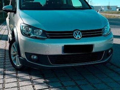 Usata VW Touran Cross 140 CV (102 kW) 2011 Grigio Monovolume