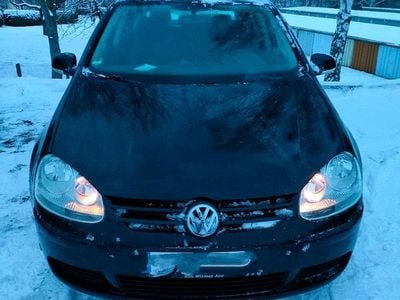 Gebraucht VW Golf V 102 PS (75 kW) 2006 Schwarz Kleinwagen