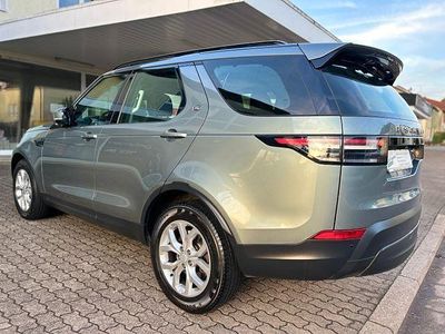 Land Rover Discovery 5