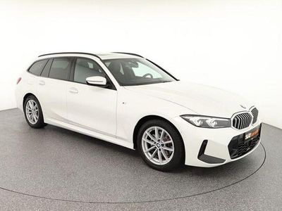Gebraucht BMW 320 M Sport 184 PS (135 kW) 2025 Alpinweiß Kombi
