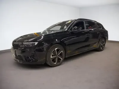 Gebraucht Opel Astra 131 PS (96 kW) 2025 Schwarz Kleinwagen