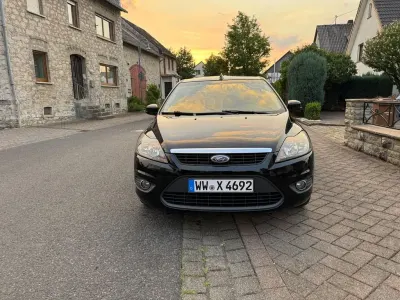 Gebraucht Ford Focus Style 116 PS (85 kW) 2008 Schwarz Limousine