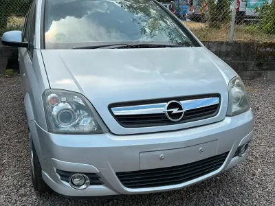 Gebraucht Opel Meriva 105 PS (77 kW) 2009 Grau Van / Kleinbus