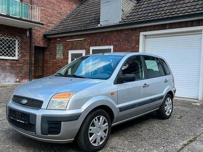 Gebraucht Ford Fusion 80 PS (58 kW) 2009 Grau Kleinwagen