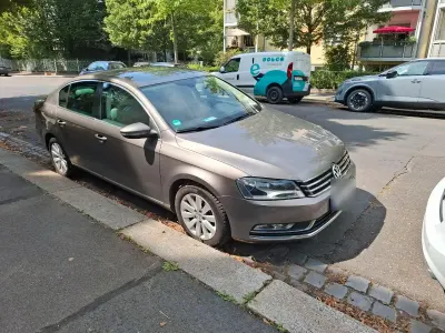 Gebraucht VW Passat 144 PS (105 kW) 2010 Beige Limousine