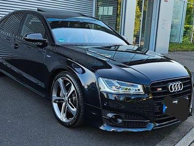 Second-hand Audi S8 plus Sport 605 CP (444 kW) 2017 Negru Berlinǎ