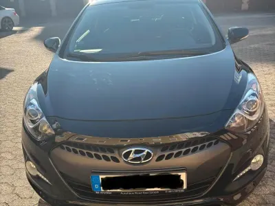 Gebraucht Hyundai i30 99 PS (72 kW) 2016 Schwarz Coupé