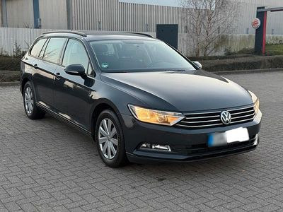 Gebraucht VW Passat 150 PS (110 kW) 2015 Grau Kombi