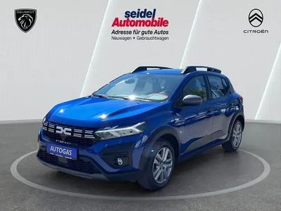 Usata Dacia Sandero Expression 101 CV (74 kW) 2023 Blu SUV