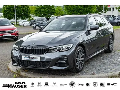 Gebraucht BMW 330 M Sport 286 PS (210 kW) 2021 Grau Kombi