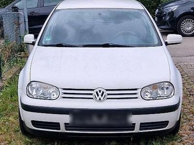 VW Golf IV