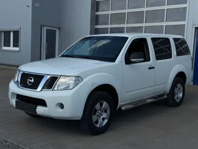 Gebraucht Nissan Pathfinder 190 PS (139 kW) 2010 Weiß SUV