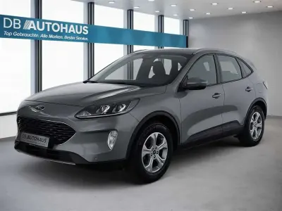 Second-hand Ford Kuga Cool & Connect 190 CP (139 kW) 2022 Argintiu SUV