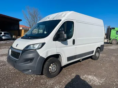 Gebraucht Peugeot Boxer 140 PS (102 kW) 2016 Weiß Van