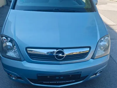 Gebraucht Opel Meriva Edition 90 PS (66 kW) 2009 Silber Van / Kleinbus