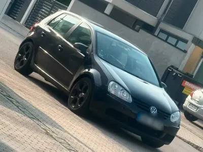 Gebraucht VW Golf IV 90 PS (66 kW) 2005 Schwarz Limousine