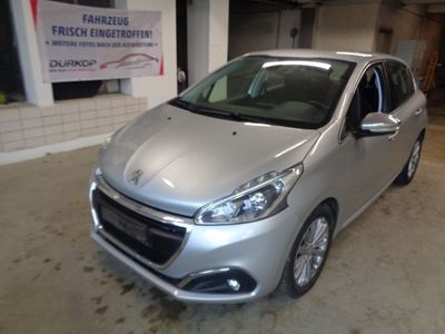 gebraucht Peugeot 208 1.2 Pure Tech Allure Navi*LED*Apple CarPlay