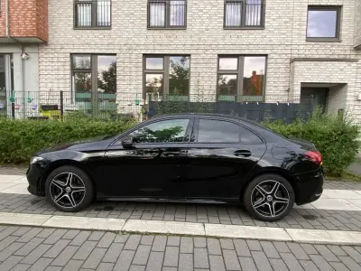 Gebraucht Mercedes A250 Edition 218 PS (160 kW) 2021 Schwarz Limousine