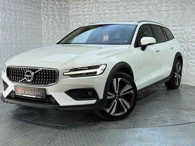 Volvo V60 CC
