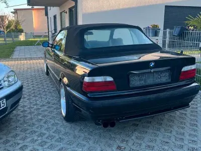 Gebraucht BMW 328 Cabriolet Performance 193 PS (141 kW) 1996 Schwarz Cabrio