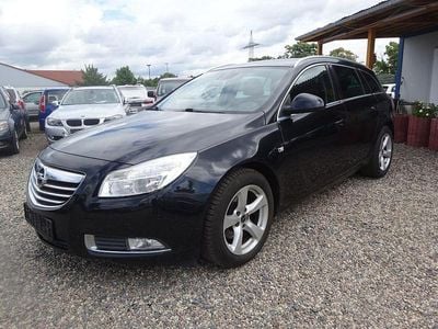 Schwarz Gebraucht 2011 Opel Insignia Kombi | 1.800 € (Fairer Preis)