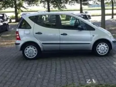 Gebraucht Mercedes A140 Avantgarde 82 PS (60 kW) 2005 Silber Van / Kleinbus