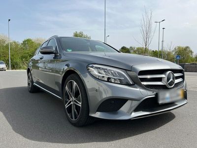 gebraucht Mercedes C300e T 9G-Tronic Avantgarde 1. Hand