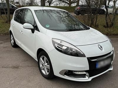 Gebraucht Renault Scénic III 110 PS (80 kW) 2012 Weiß Van / Kleinbus