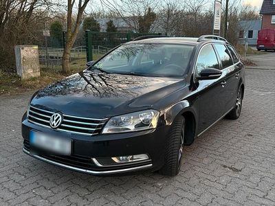 Usata VW Passat 140 CV (102 kW) 2012 Nero Station wagon