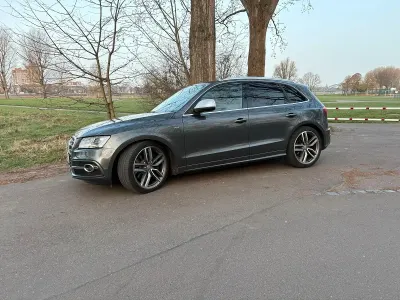 Gebraucht Audi SQ5 Comfort 350 PS (257 kW) 2014 Grau SUV