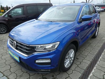 Gebraucht VW T-Roc Basis 116 PS (85 kW) 2019 Blau SUV