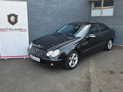 Gebraucht Mercedes CLK240 Avantgarde 170 PS (125 kW) 2002 Schwarz Coupé