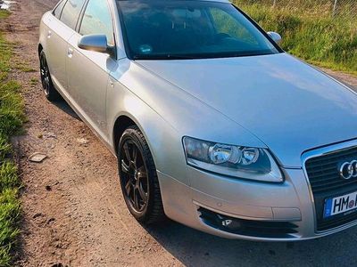 Grau Gebraucht 2006 Audi A6 Limousine | 4.700 € (Etwas zu teuer)