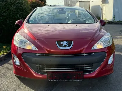 Gebraucht Peugeot 308 CC Platinum 140 PS (102 kW) 2010 Rot Cabrio