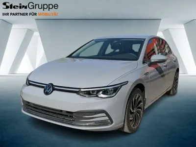 Gebraucht VW Golf VIII Style 190 PS (139 kW) 2024 Grau Limousine