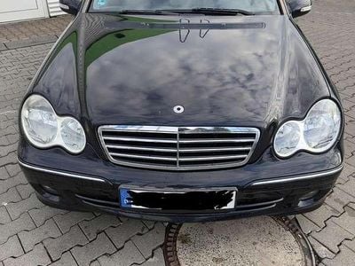 Gebraucht Mercedes C200 Avantgarde 122 PS (89 kW) 2006 Limousine