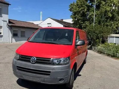 Gebraucht VW T5 140 PS (102 kW) 2010 Rot Van