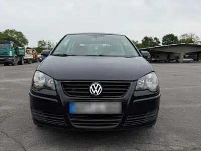 Gebraucht VW Polo Basis 64 PS (47 kW) 2005 Schwarz Kleinwagen