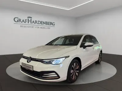 Gebraucht VW Golf VIII Move 116 PS (85 kW) 2023 Weiß Limousine