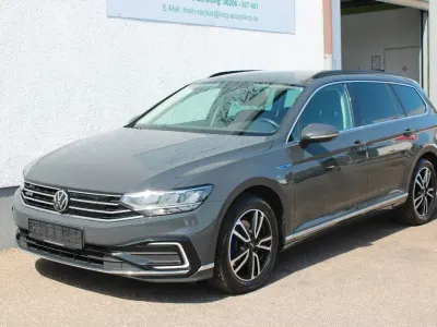 Gebraucht VW Passat GTE 156 PS (114 kW) 2021 Grau Kombi
