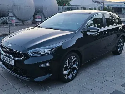 Gebraucht Kia Ceed Platinum Edition 136 PS (100 kW) 2019 Schwarz Kleinwagen
