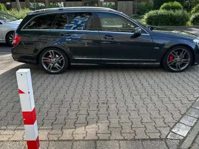 Gebraucht Mercedes C300 AMG 231 PS (169 kW) 2011 Schwarz Kombi