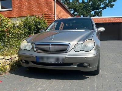 Mercedes C180