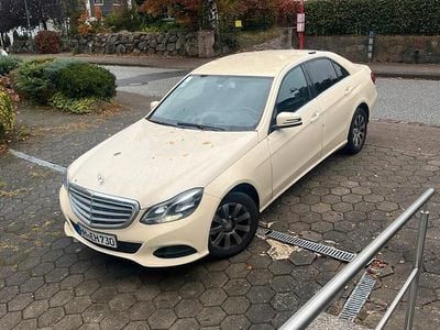 Mercedes E200