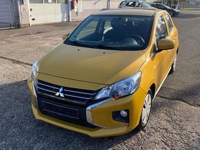 Gelb Gebraucht 2020 Mitsubishi Space Star Basis Kleinwagen | 7.300 € (Fairer Preis)