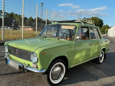 Second-hand Lada 2101 60 CP (44 kW) 1981 Verde Berlinǎ