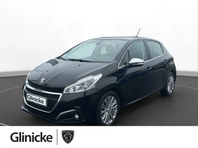 Gebraucht Peugeot 208 Allure 110 PS (80 kW) 2019 Schwarz Kleinwagen