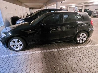Second-hand BMW 116 116 CP (85 kW) 2007 Negru Hatchback