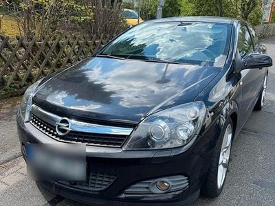 Usata Opel Astra GTC 100 CV (73 kW) 2008 Nero Utilitaria